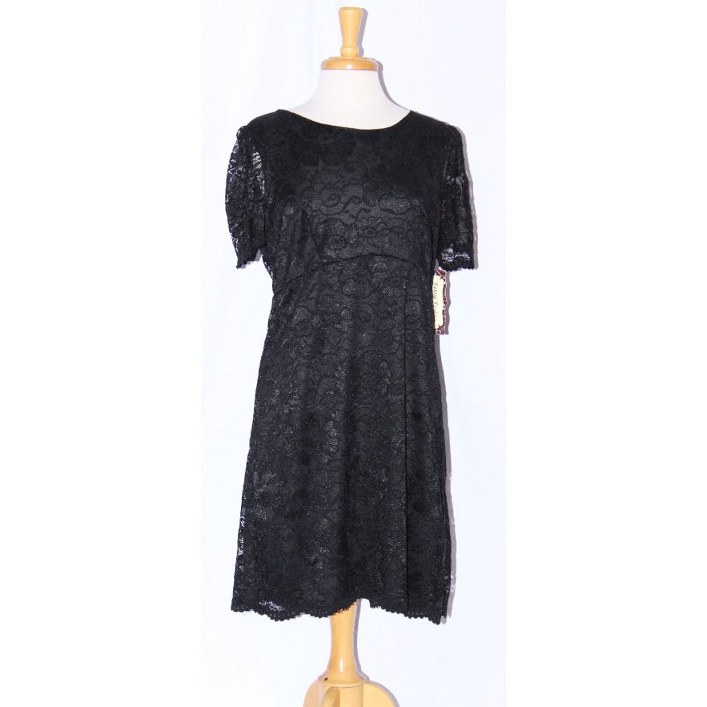 NWT Fanny #1170 Short Lace Formal or Evening Dress-Size 2X-BLACK-NEW